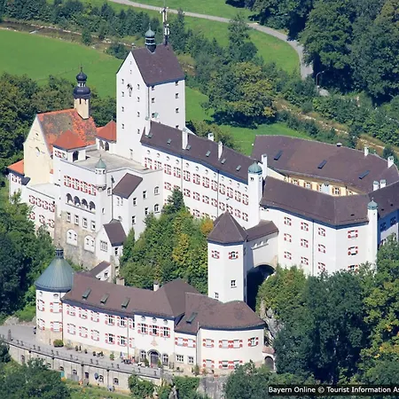 Ciao-aschau Haus Zur Burg Apn220 Mina * Aschau im Chiemgau
